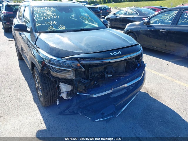 12676229 :رقم المزاد ، KNDERCAA7N7288781 vin ، 2022 Kia Seltos Ex/ex Premium مزاد بيع