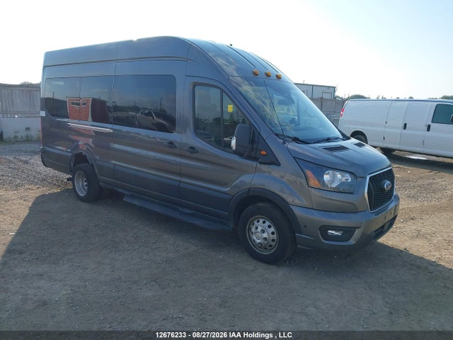 12676233 :رقم المزاد ، 1FBVU4X8XRKA42727 vin ، 2024 Ford Transit-350 Passenger Xlt مزاد بيع
