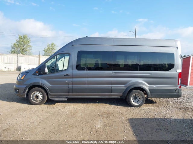 12676233 :رقم المزاد ، 1FBVU4X8XRKA42727 vin ، 2024 Ford Transit-350 Passenger Xlt مزاد بيع