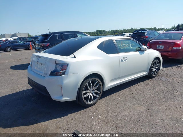 Scion TC 2016 JTKJF5C73GJ014688 Image 4