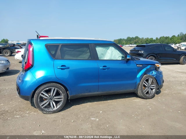 Продажа на аукционе авто 2017 Kia Soul, vin: KNDJP3A5XH7413459, номер лота: 12676235