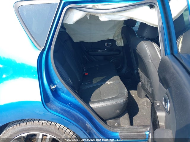 Продажа на аукционе авто 2017 Kia Soul, vin: KNDJP3A5XH7413459, номер лота: 12676235