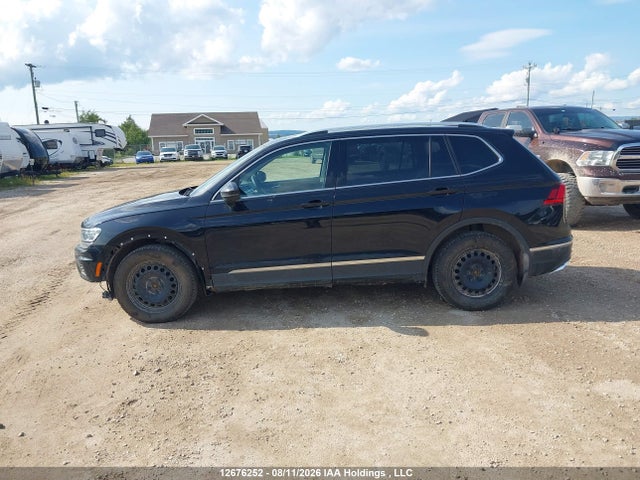 2021 Volkswagen Tiguan Sel Premium R-line მანქანა იყიდება აუქციონზე, vin: 3VV4B7AX8MM140950, აუქციონის ნომერი: 12676252
