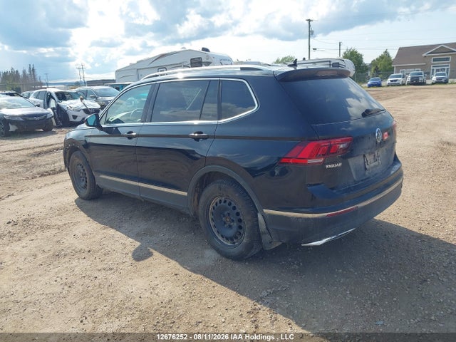 2021 Volkswagen Tiguan Sel Premium R-line მანქანა იყიდება აუქციონზე, vin: 3VV4B7AX8MM140950, აუქციონის ნომერი: 12676252
