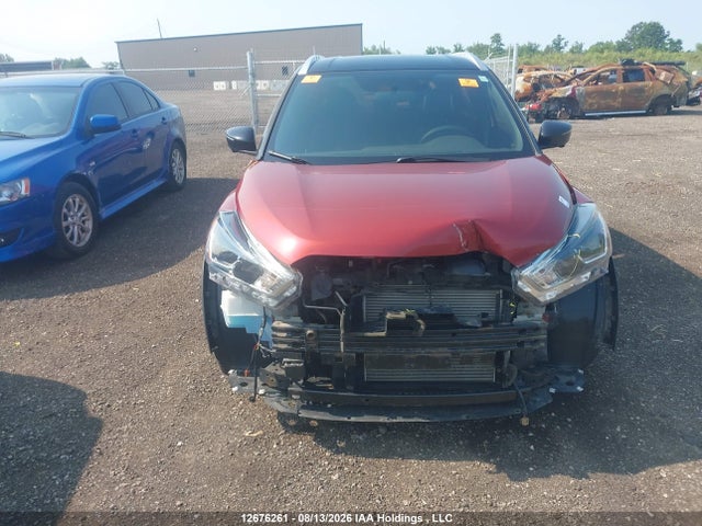 2018 Nissan Kicks S/sr/sv მანქანა იყიდება აუქციონზე, vin: 3N1CP5CU6JL521302, აუქციონის ნომერი: 12676261