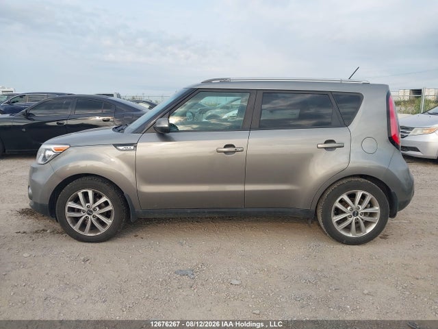 KIA Soul 2017 KNDJP3A52H7496160 Image 14
