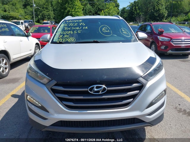 Продажа на аукционе авто 2016 Hyundai Tucson Premium 1.6, vin: KM8J3CA21GU022455, номер лота: 12676274