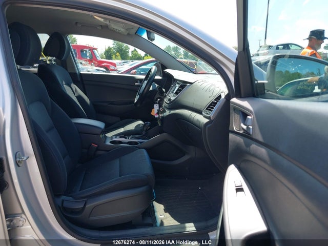 Продажа на аукционе авто 2016 Hyundai Tucson Premium 1.6, vin: KM8J3CA21GU022455, номер лота: 12676274