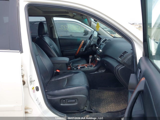 Продажа на аукционе авто 2012 Toyota Highlander V6 Limited, vin: 5TDDK3EH4CS152912, номер лота: 12666322