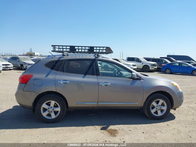 2013 Nissan Rogue S მანქანა იყიდება აუქციონზე, vin: JN8AS5MV5DW112804, აუქციონის ნომერი: 12668822