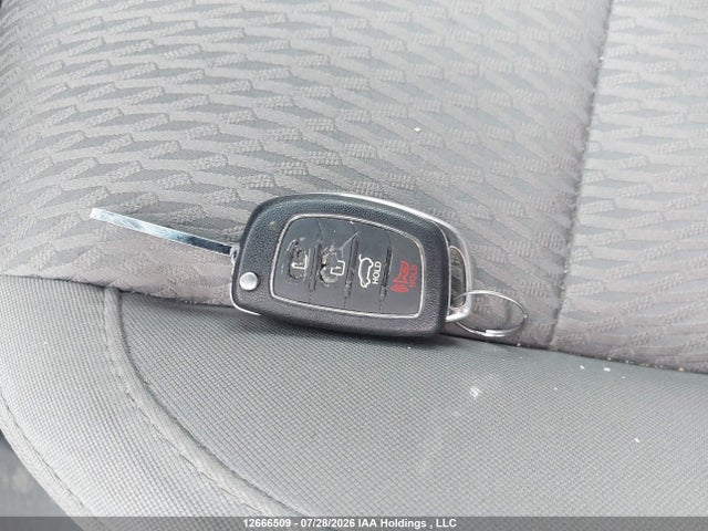 2013 Hyundai Santa Fe Sport 2.4 Base მანქანა იყიდება აუქციონზე, vin: 5XYZT3LB6DG010898, აუქციონის ნომერი: 12666509