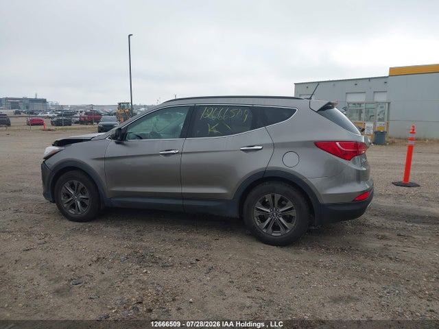 2013 Hyundai Santa Fe Sport 2.4 Base მანქანა იყიდება აუქციონზე, vin: 5XYZT3LB6DG010898, აუქციონის ნომერი: 12666509