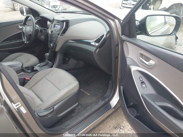 2013 Hyundai Santa Fe Sport 2.4 Base მანქანა იყიდება აუქციონზე, vin: 5XYZT3LB6DG010898, აუქციონის ნომერი: 12666509