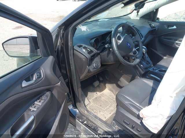 Продаж на аукціоні авто 2015 Ford Escape Titanium, vin: 1FMCU9J9XFUC17443, номер лоту: 12669578