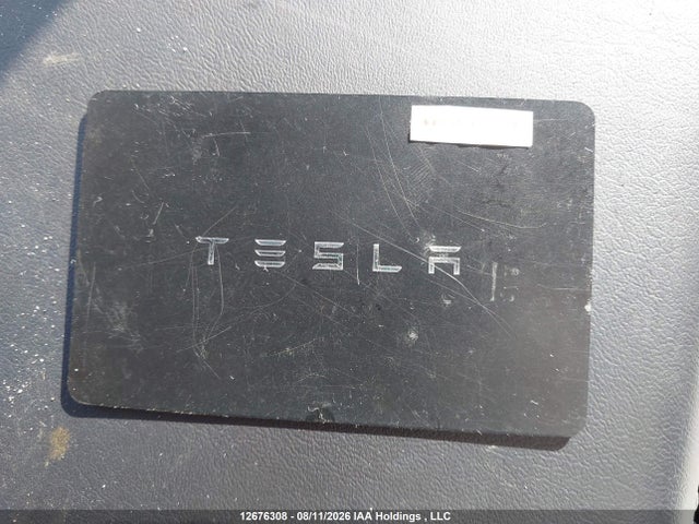 Auction sale of the 2024 Tesla Model Y Long Range, vin: 7SAYGDEE3RF989293, lot number: 12676308