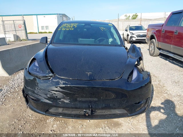 Auction sale of the 2024 Tesla Model Y Long Range, vin: 7SAYGDEE3RF989293, lot number: 12676308