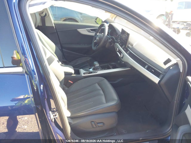 Audi A4 45 Komfort 2023 WAUAAAF47PN019818 Image 5