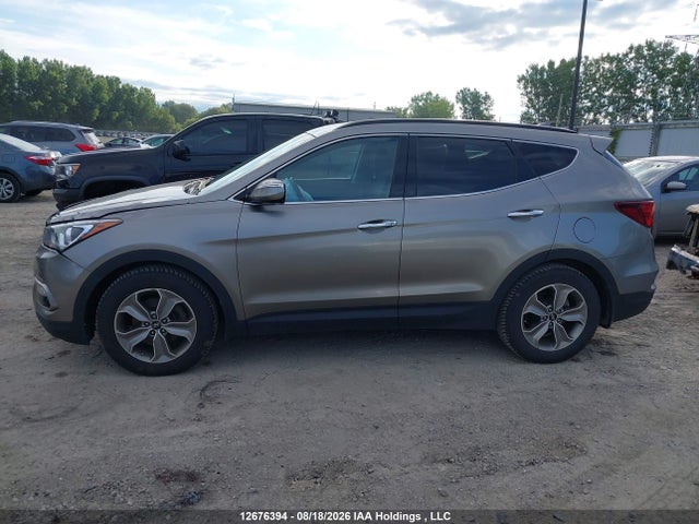 Aukcja sprzedaży 2017 Hyundai Santa Fe Sport 2.4 Premium, vin: 5XYZU3LB0HG396169, numer aukcji: 12676394