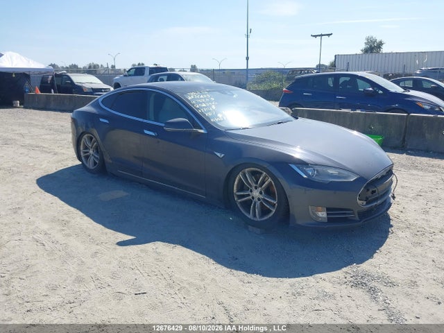 Продаж на аукціоні авто 2015 Tesla Model S, vin: 5YJSA1E27FF102346, номер лоту: 12676429
