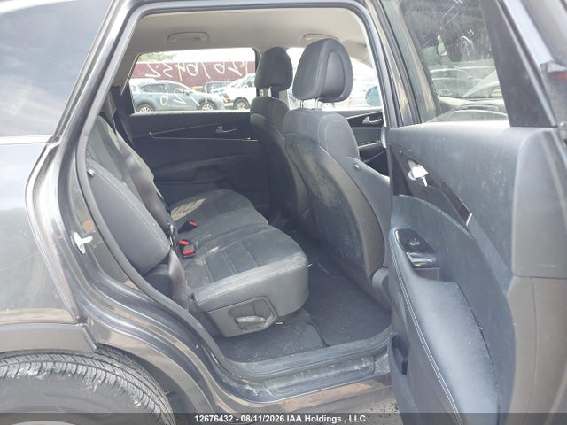 Продажа на аукционе авто 2016 Kia Sorento 2.4l Lx, vin: 5XYPG4A36GG044308, номер лота: 12676432
