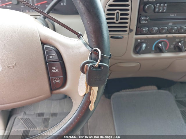 Продажа на аукционе авто 2003 Ford F-150 Lariat/xlt, vin: 1FTRW07663KD22523, номер лота: 12676433