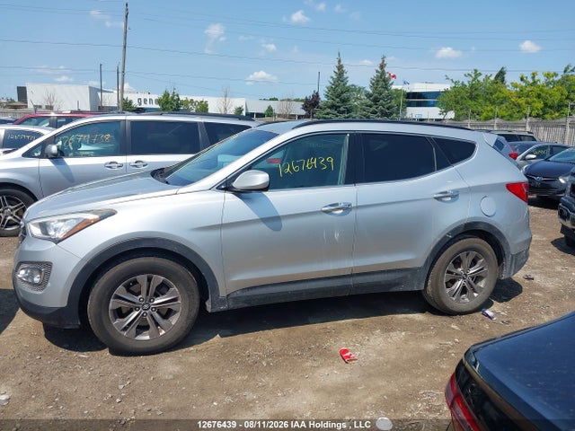 Продаж на аукціоні авто 2016 Hyundai Santa Fe, vin: 5XYZU3LB1GG309927, номер лоту: 12676439