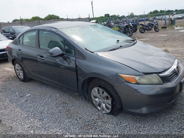 Aukcja sprzedaży 2012 Honda Civic Lx, vin: 2HGFB2F44CH102400, numer aukcji: 12676443