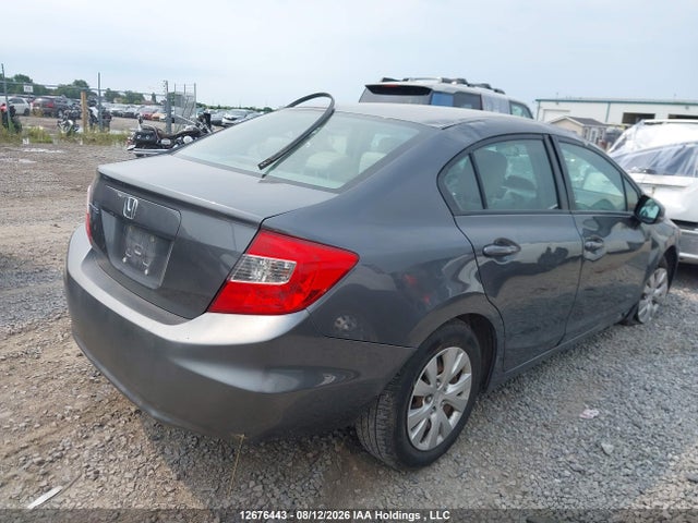 Aukcja sprzedaży 2012 Honda Civic Lx, vin: 2HGFB2F44CH102400, numer aukcji: 12676443