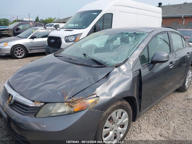 Aukcja sprzedaży 2012 Honda Civic Lx, vin: 2HGFB2F44CH102400, numer aukcji: 12676443
