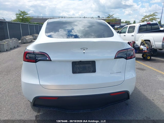 Продажа на аукционе авто 2023 Tesla Model Y Long Range, vin: 7SAYGDEE0PF781787, номер лота: 12676446