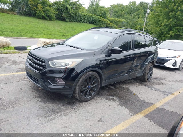 Продаж на аукціоні авто 2017 Ford Escape Se, vin: 1FMCU0GD5HUD22577, номер лоту: 12676466