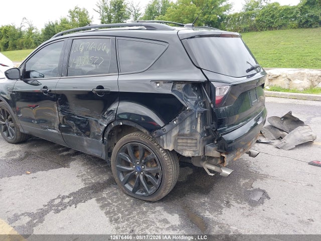 Продаж на аукціоні авто 2017 Ford Escape Se, vin: 1FMCU0GD5HUD22577, номер лоту: 12676466