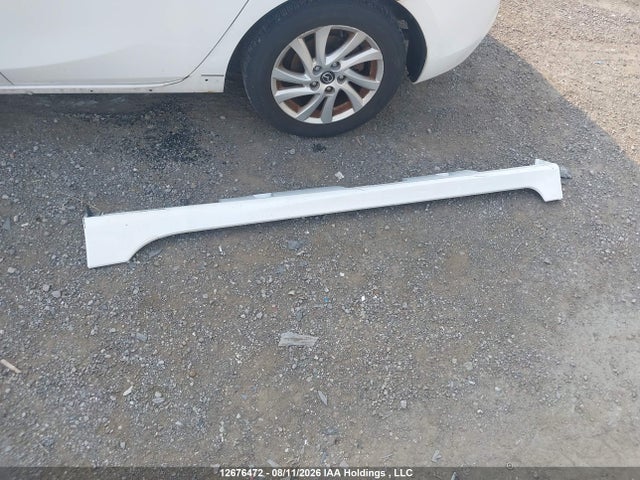 Продажа на аукционе авто 2013 Mazda 3 I, vin: JM1BL1L74D1785850, номер лота: 12676472