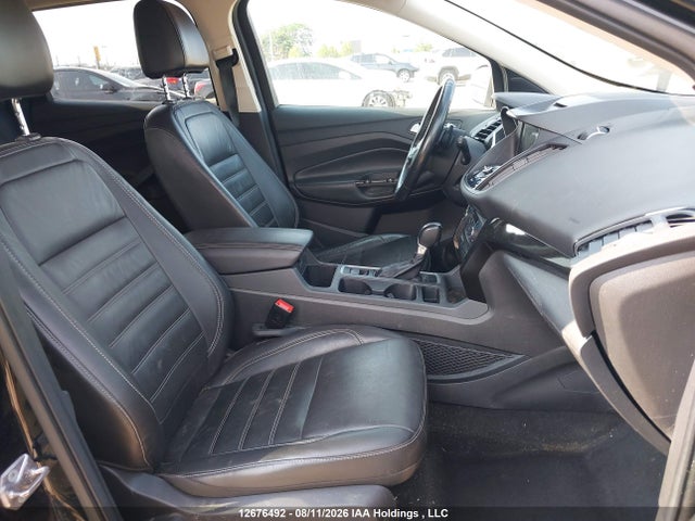 12676492 :رقم المزاد ، 1FMCU9J98HUD88226 vin ، 2017 Ford Escape Titanium مزاد بيع