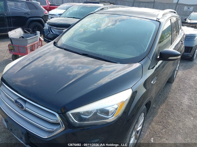 12676492 :رقم المزاد ، 1FMCU9J98HUD88226 vin ، 2017 Ford Escape Titanium مزاد بيع