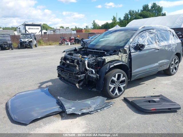 Продаж на аукціоні авто 2022 Volkswagen Taos, vin: 3VV2X7B29NM055998, номер лоту: 12676498