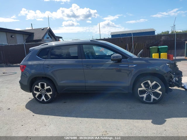 Продаж на аукціоні авто 2022 Volkswagen Taos, vin: 3VV2X7B29NM055998, номер лоту: 12676498