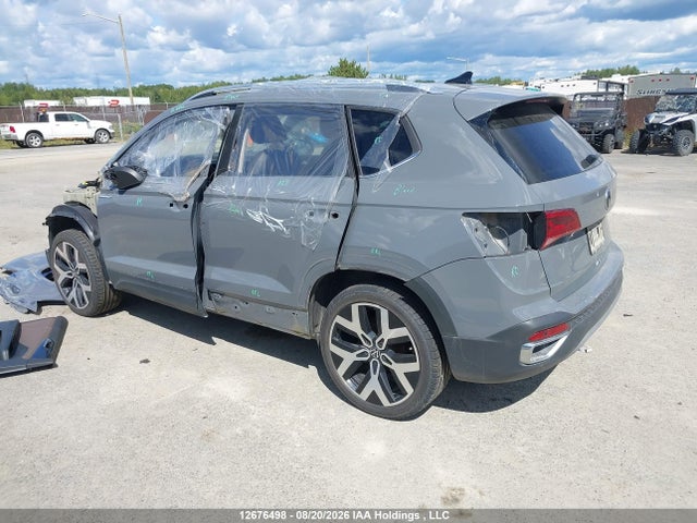 Продаж на аукціоні авто 2022 Volkswagen Taos, vin: 3VV2X7B29NM055998, номер лоту: 12676498