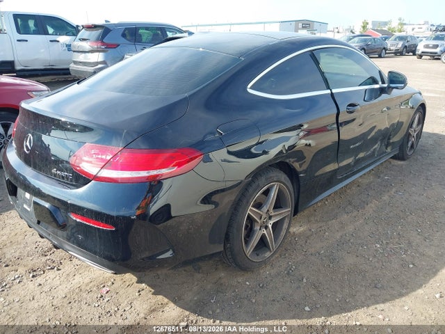 WDDWJ4KB1HF557611 Mercedes-Benz C 300 4matic