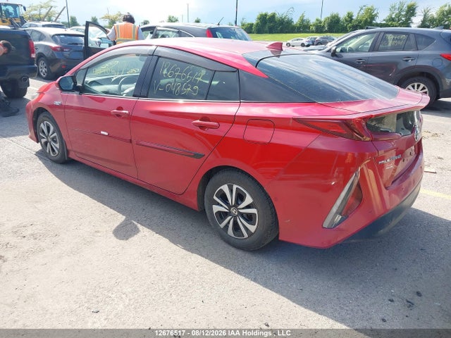 Toyota Prius Prime Technology 2017 JTDKARFPXH3048579 Image 3
