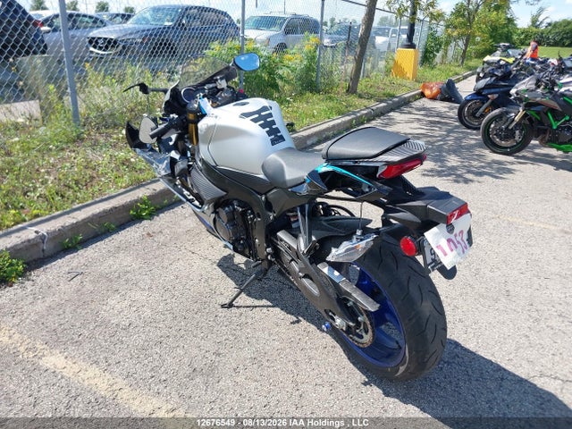 JS1GR7MA6T7101064 Suzuki GSX-R750