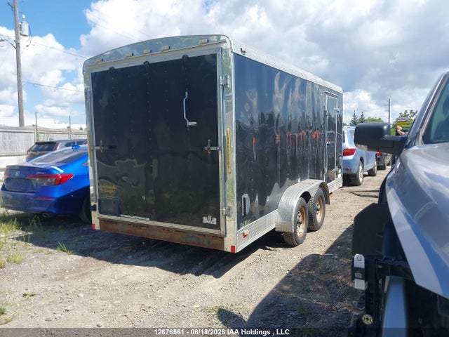 12676561 :رقم المزاد ، 5NHUTW625DN071348 vin ، 2013 Continental Cargo Trailer مزاد بيع