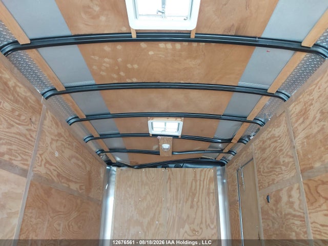 12676561 :رقم المزاد ، 5NHUTW625DN071348 vin ، 2013 Continental Cargo Trailer مزاد بيع