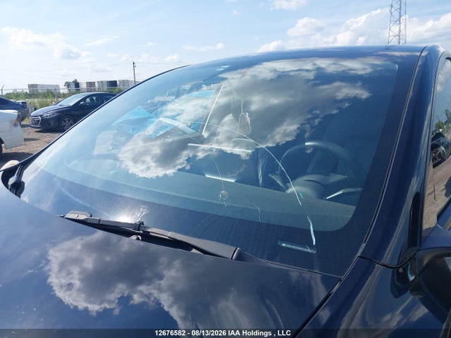Tesla Model Y Long Range 2022 7SAYGDEE9NF324649 Image 16