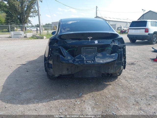 Tesla Model Y Long Range 2022 7SAYGDEE9NF324649 Image 6
