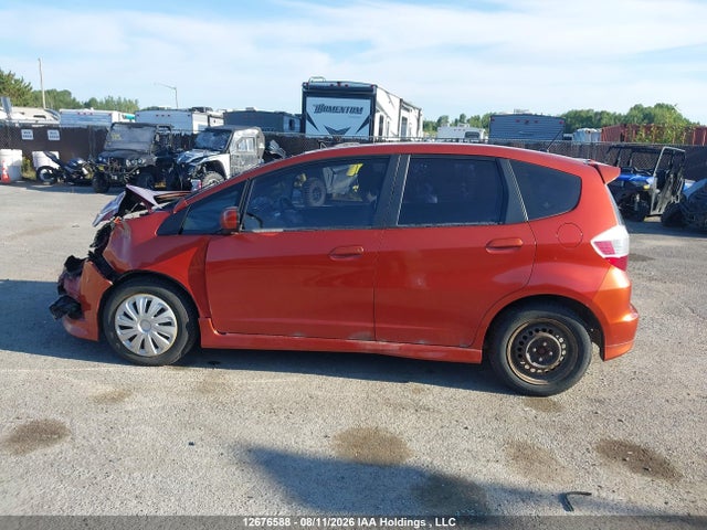 Продажа на аукционе авто 2013 Honda Fit Sport, vin: LUCGE8H71D3010178, номер лота: 12676588