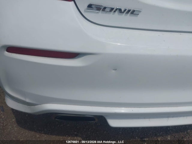 Chevrolet Sonic Lt Auto 2018 1G1JD5SH9J4109049 Image 18