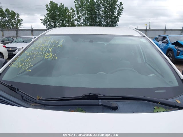 2011 Toyota Corolla Matrix მანქანა იყიდება აუქციონზე, vin: 2T1KU4EE4BC643906, აუქციონის ნომერი: 12676611