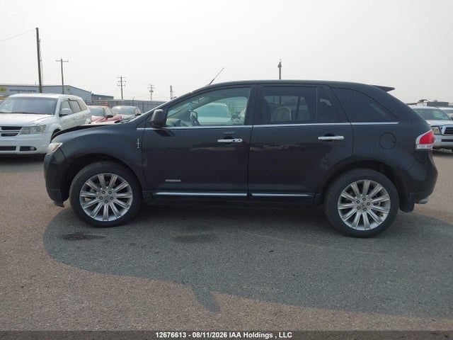 12676613 :رقم المزاد ، 2LMDJ8JK1BBJ00655 vin ، 2011 Lincoln Mkx مزاد بيع