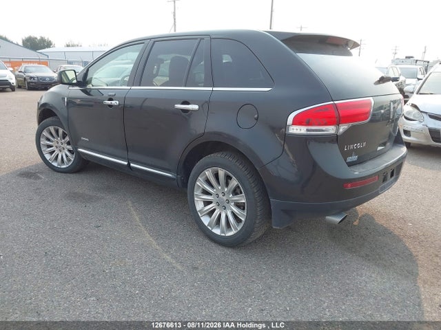 12676613 :رقم المزاد ، 2LMDJ8JK1BBJ00655 vin ، 2011 Lincoln Mkx مزاد بيع